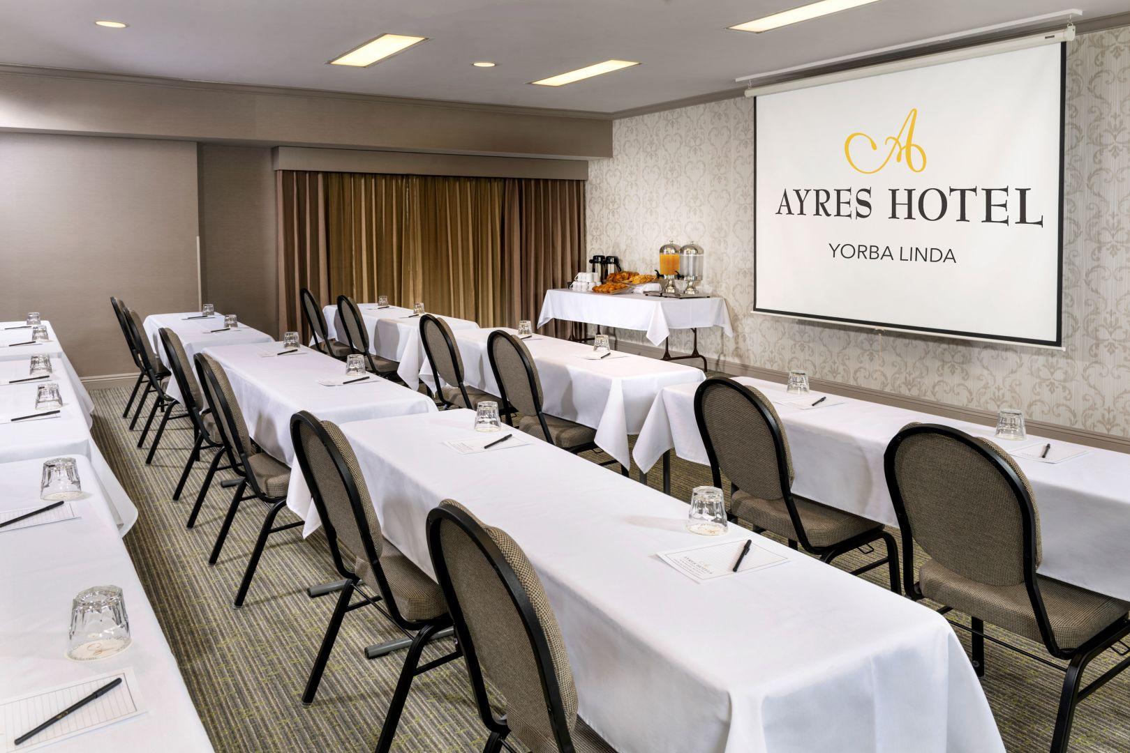 ไอเรส สวีท ยอร์บา ลินดา Hotel ภายนอก รูปภาพ