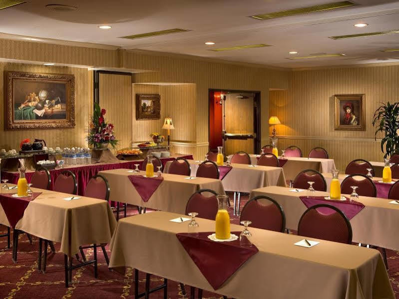ไอเรส สวีท ยอร์บา ลินดา Hotel ภายนอก รูปภาพ
